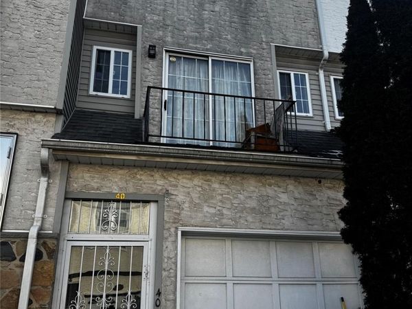 40 Scenic Lane , Staten Island, NY 10304
