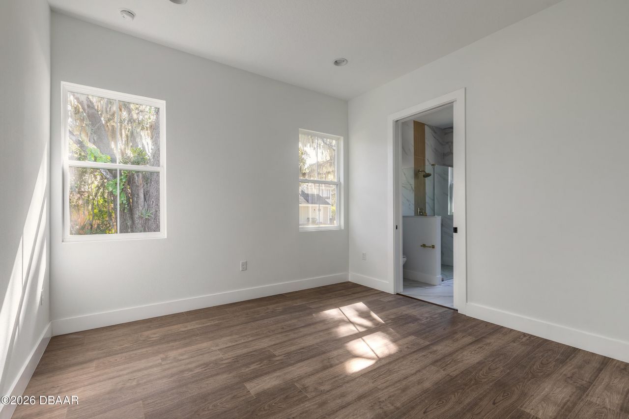 618 N Duss Street, New Smyrna Beach, FL 32168 Photo