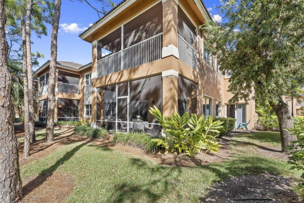 8233 Mulligan Circle, Unit 3511, Port Saint Lucie, FL 34986 Photo