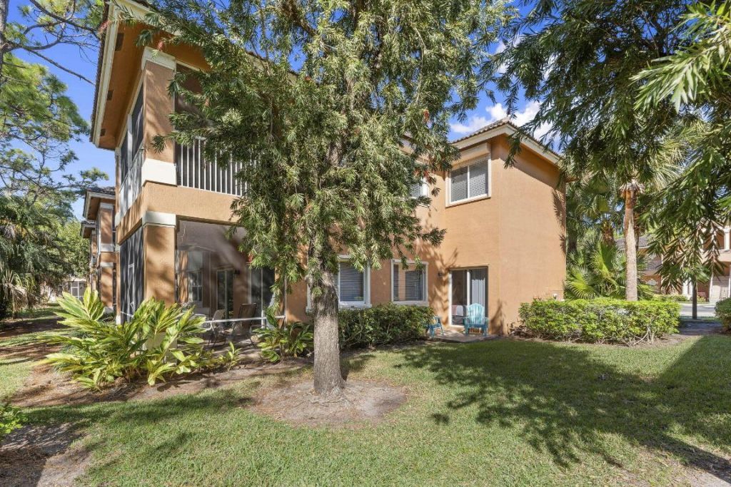 8233 Mulligan Circle, Unit 3511, Port Saint Lucie, FL 34986 Photo