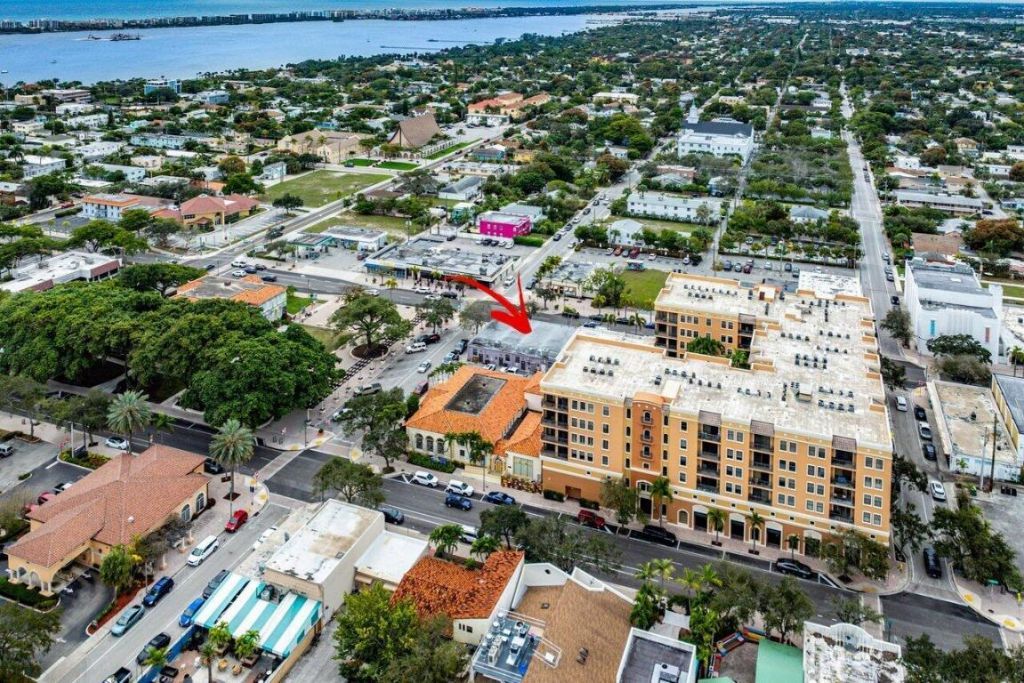 500 Lake Avenue, Lake Worth Beach, FL 33460 Photo