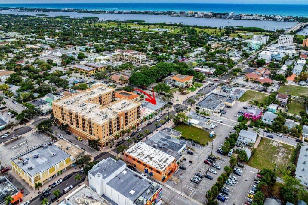 500 Lake Avenue, Lake Worth Beach, FL 33460 Photo