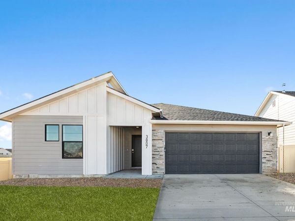 3807 E Syracuse St, Nampa, ID 83686