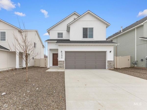 2470 W Fallon Lp, Nampa, ID 83651
