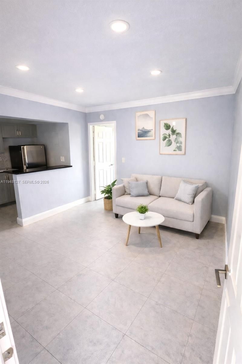 1014 Salzedo St, Unit 311, Coral Gables, FL 33134 Photo