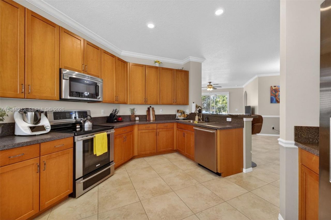 9922 SW Glenbrook Dr, Port Saint Lucie, FL 34987 Photo