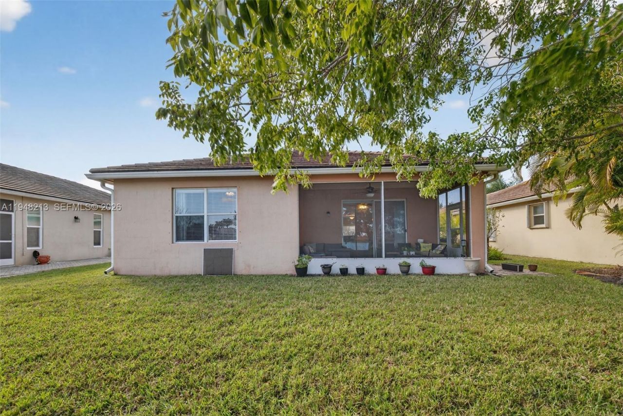 9922 SW Glenbrook Dr, Port Saint Lucie, FL 34987 Photo