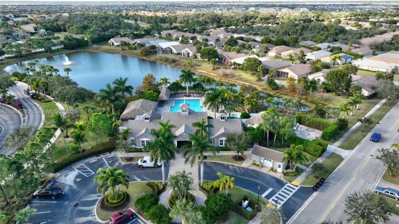 9922 SW Glenbrook Dr, Port Saint Lucie, FL 34987 Photo