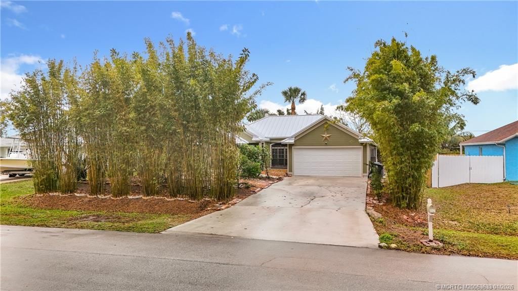 974 SW Worcester Lane, Port Saint Lucie, FL 34953 Photo