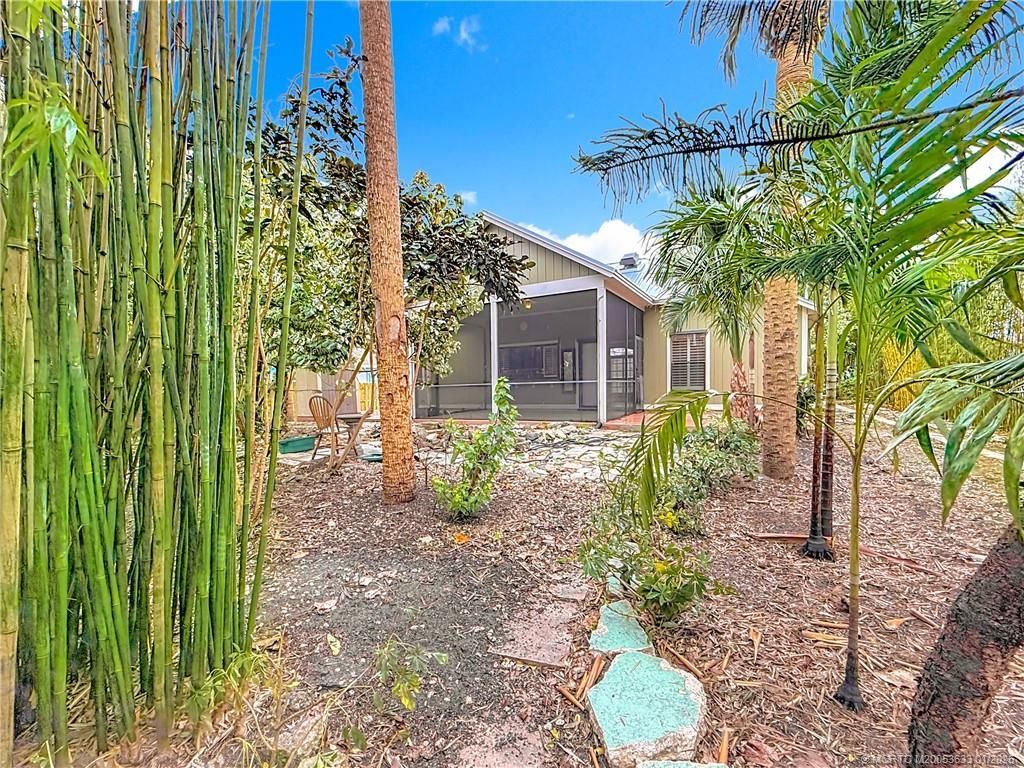 974 SW Worcester Lane, Port Saint Lucie, FL 34953 Photo