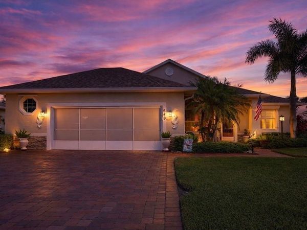649 Gossamer Wing Way, Sebastian, FL 32958
