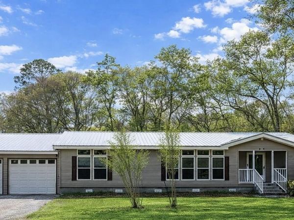 2490 VIOLET Way, Middleburg, FL 32068