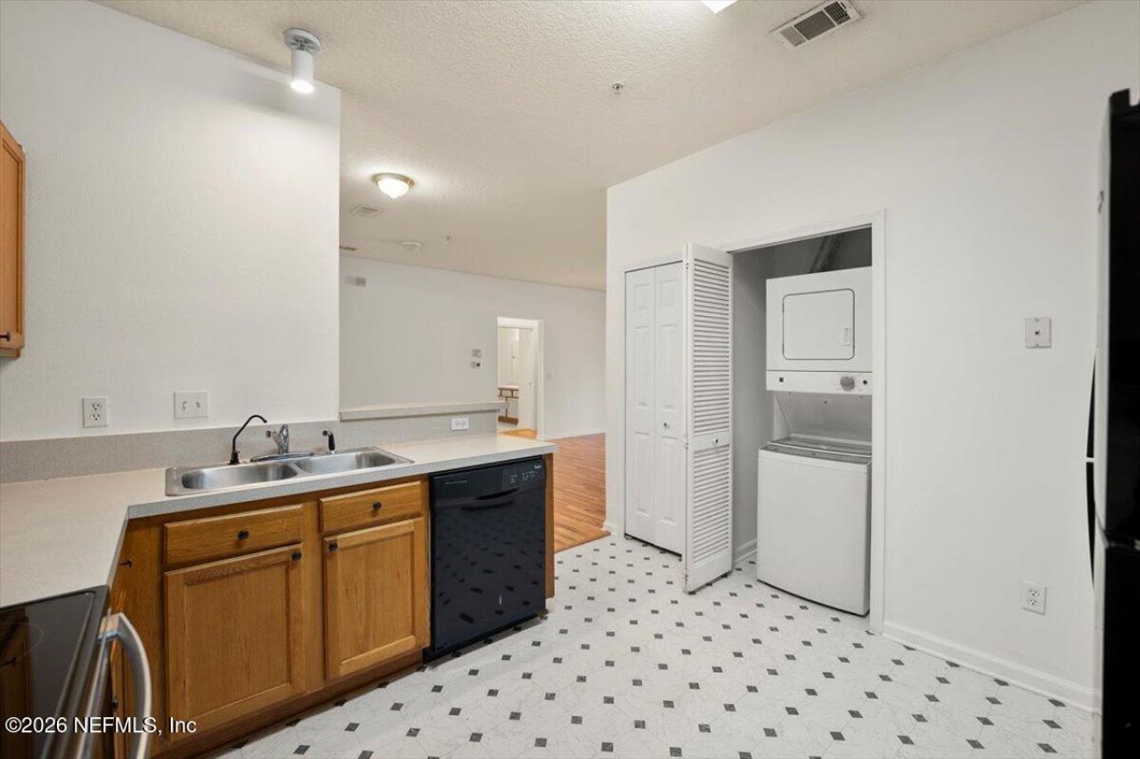 3641 Kirkpatrick Circle, Unit 14-1, Jacksonville, FL 32210 Photo