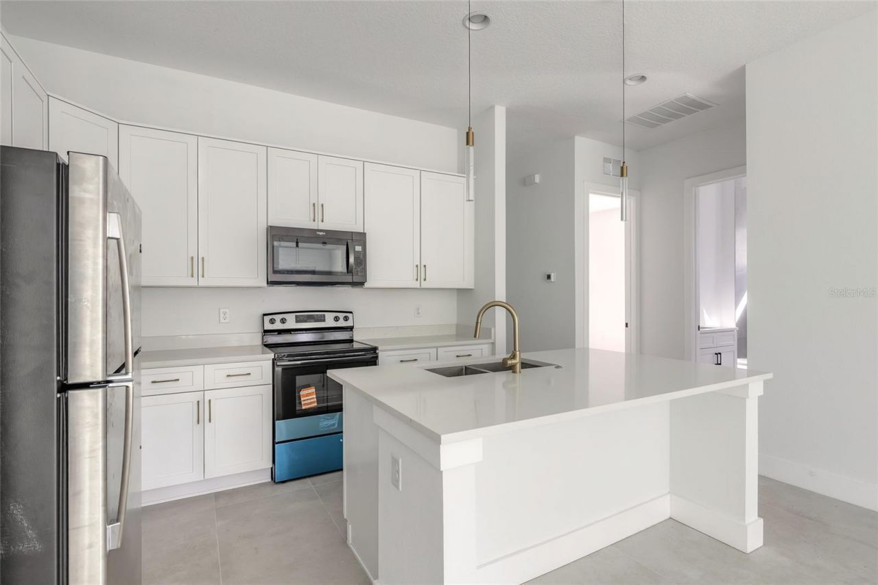 618 N Duss Street, Unit 1, New Smyrna Beach, FL 32168 Photo