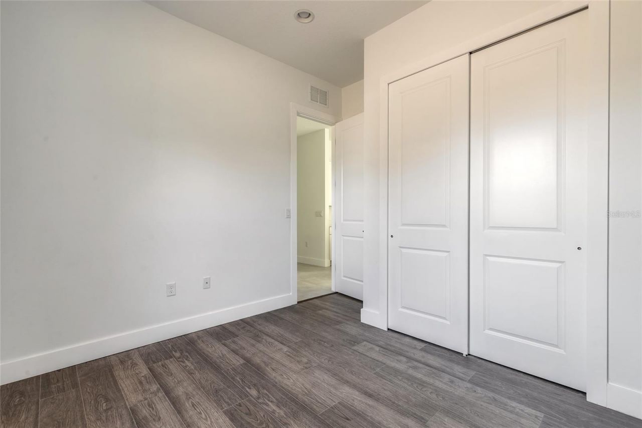 618 N Duss Street, Unit 1, New Smyrna Beach, FL 32168 Photo