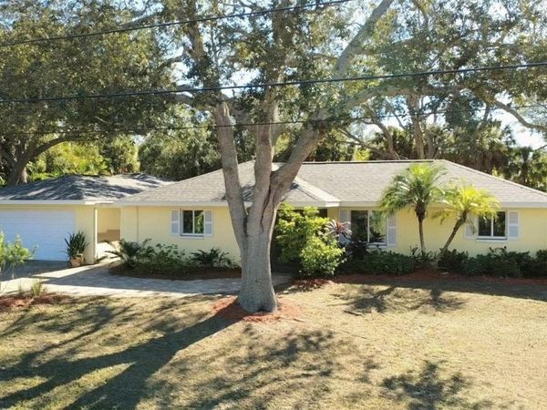 1710 ROBBINS ROAD, NOKOMIS, FL 34275