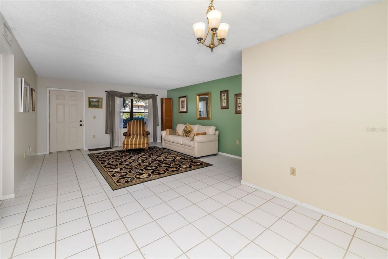 425 30th Avenue W, Unit C112, Bradenton, FL 34205 Photo