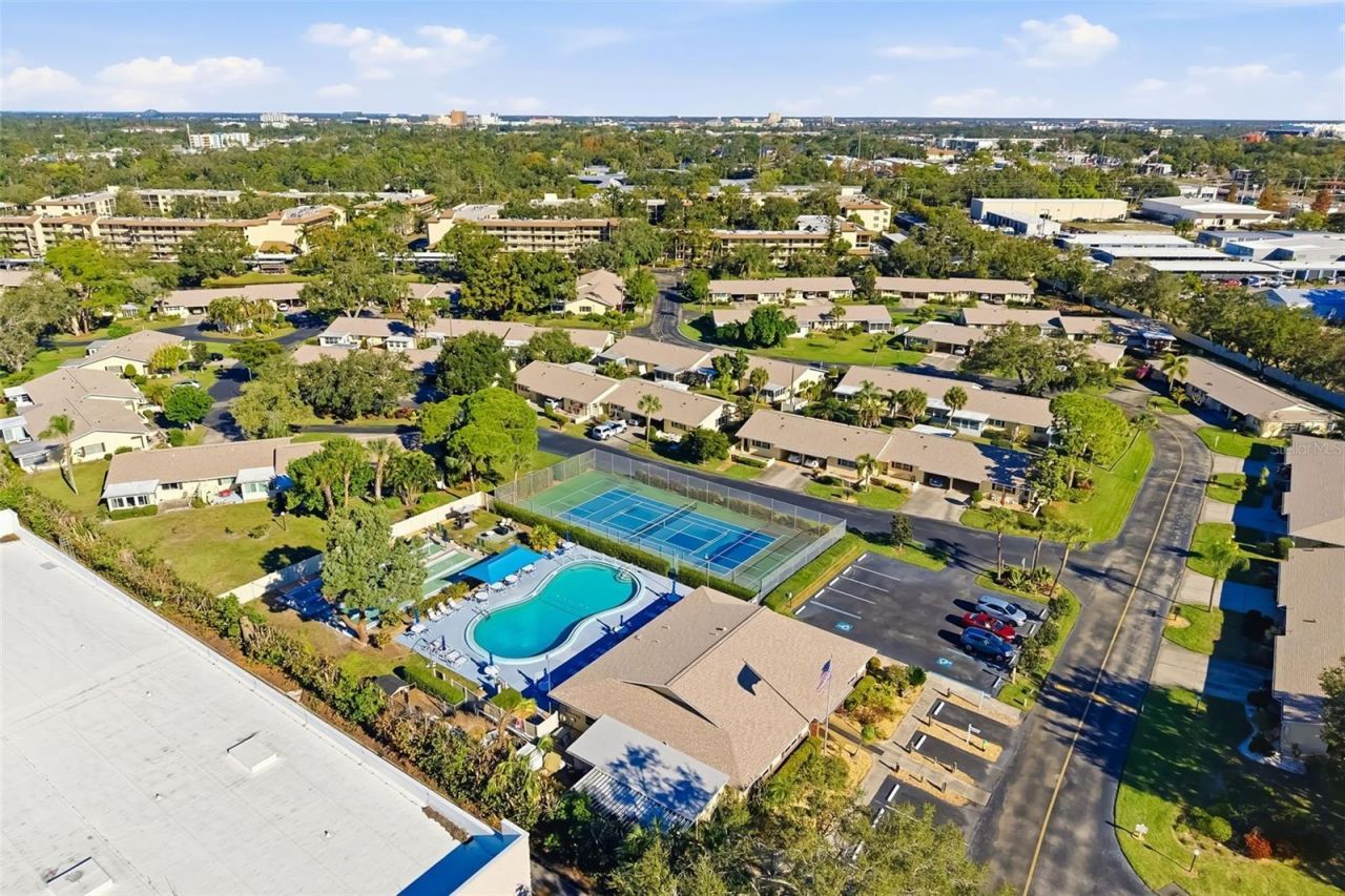 425 30th Avenue W, Unit C112, Bradenton, FL 34205 Photo