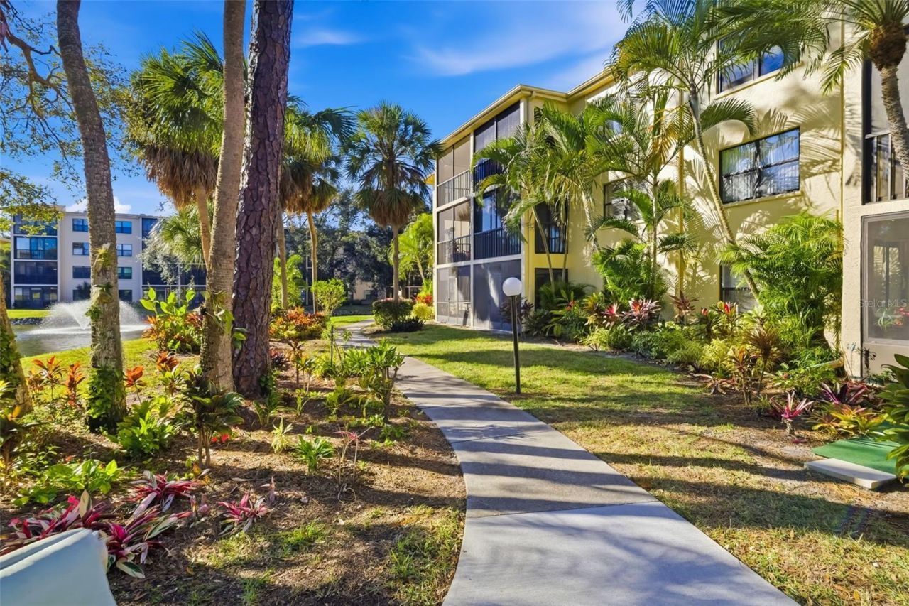 425 30th Avenue W, Unit C112, Bradenton, FL 34205 Photo