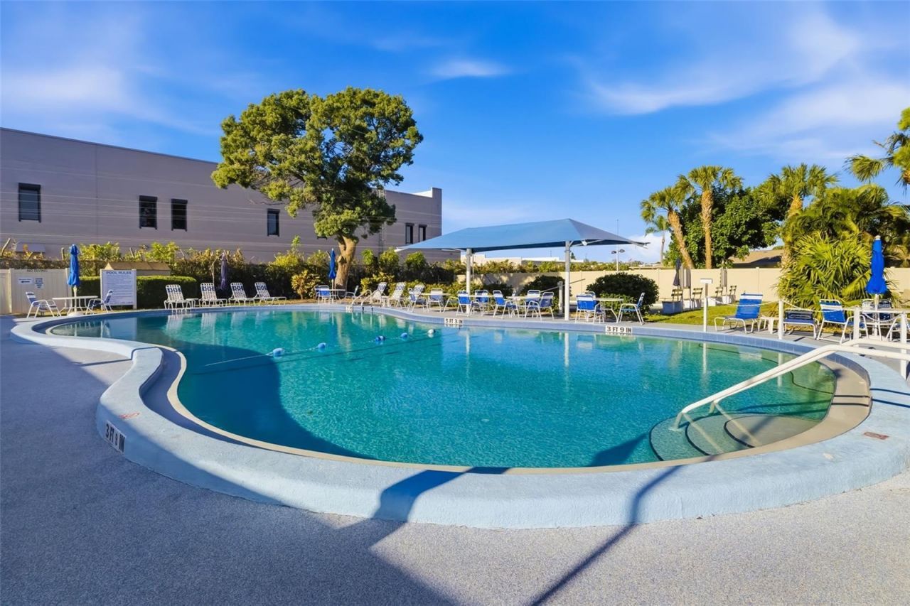 425 30th Avenue W, Unit C112, Bradenton, FL 34205 Photo