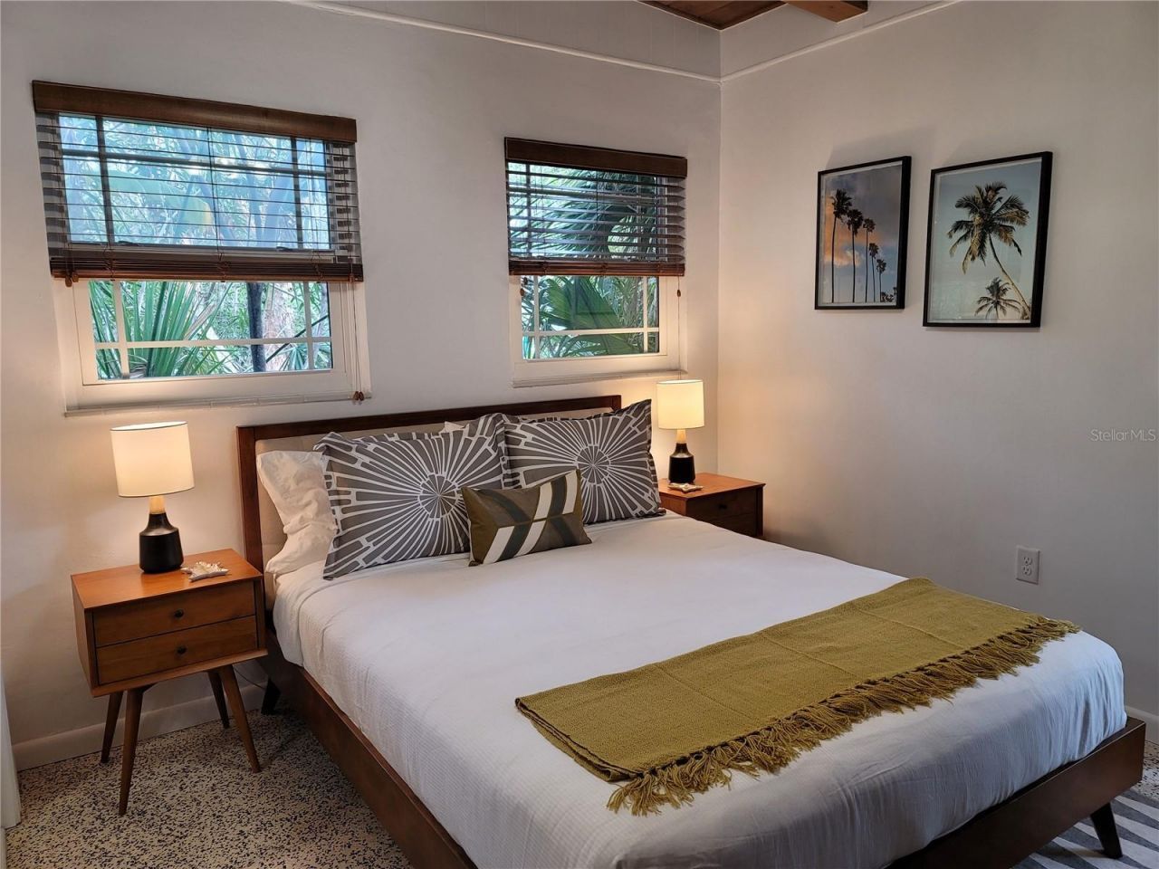 8010 Marina Drive, Holmes Beach, FL 34217 Photo