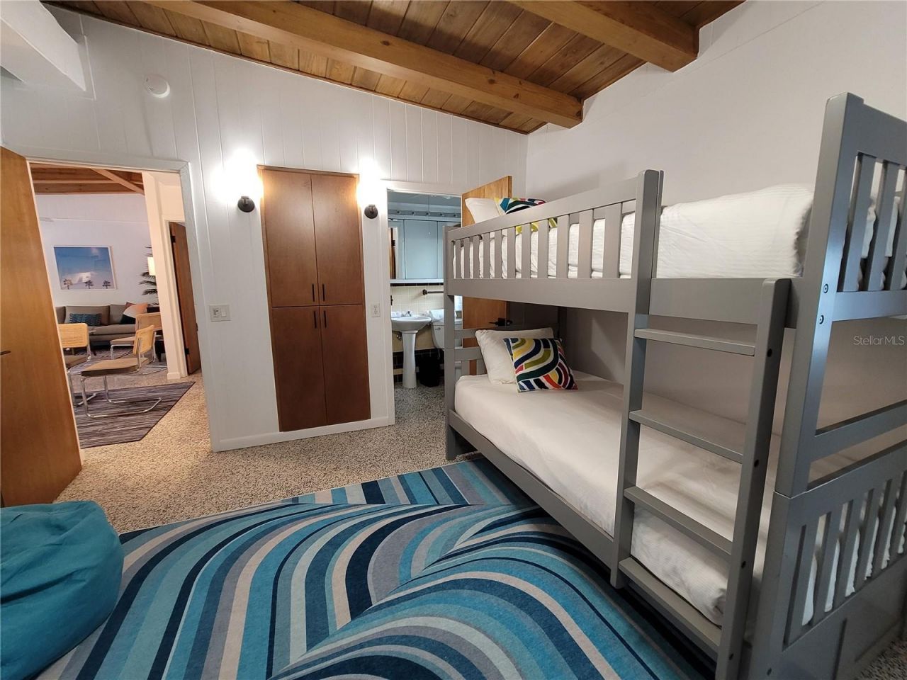 8010 Marina Drive, Holmes Beach, FL 34217 Photo