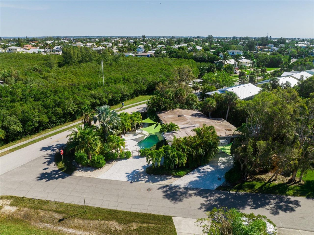 8010 Marina Drive, Holmes Beach, FL 34217 Photo