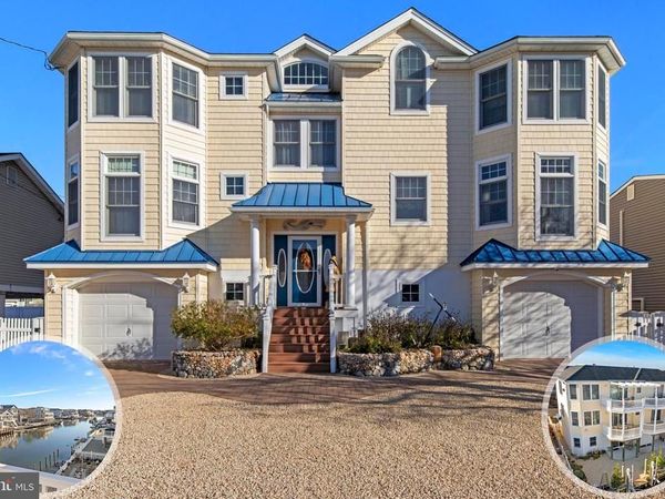 16 MARK DRIVE, MANAHAWKIN, NJ 08050
