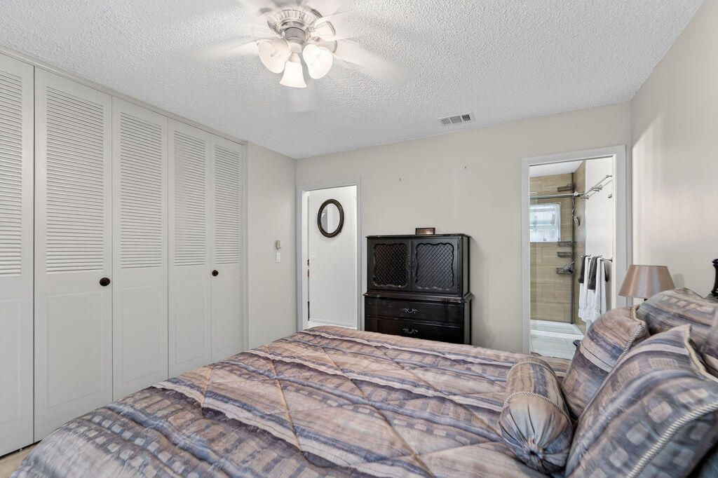 2971 W Crosley Drive, Unit F, West Palm Beach, FL 33415 Photo