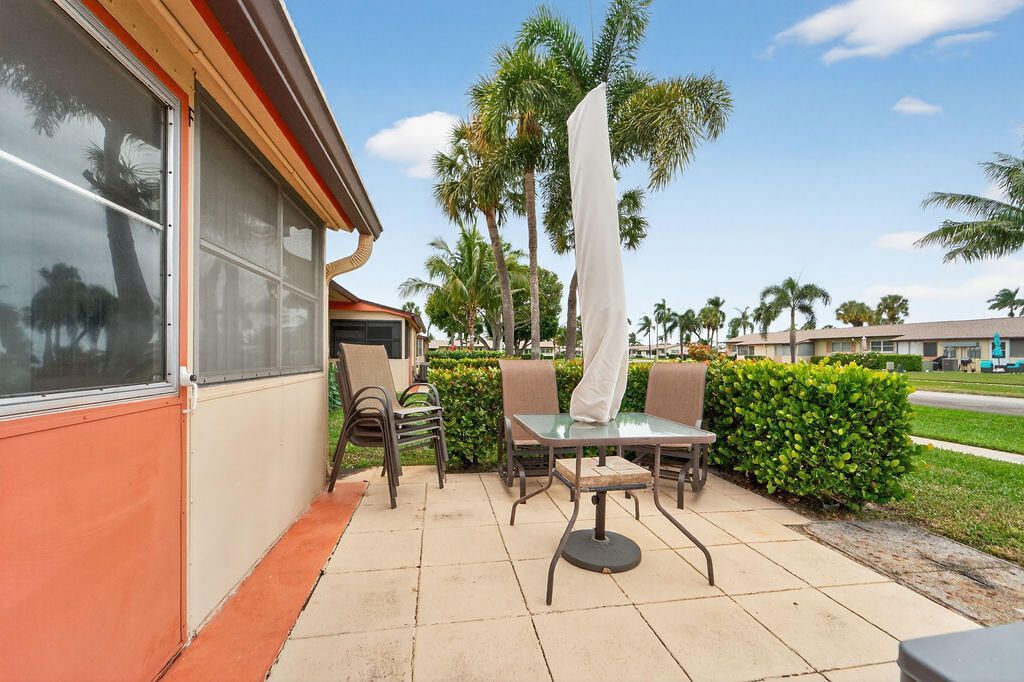 2971 W Crosley Drive, Unit F, West Palm Beach, FL 33415 Photo