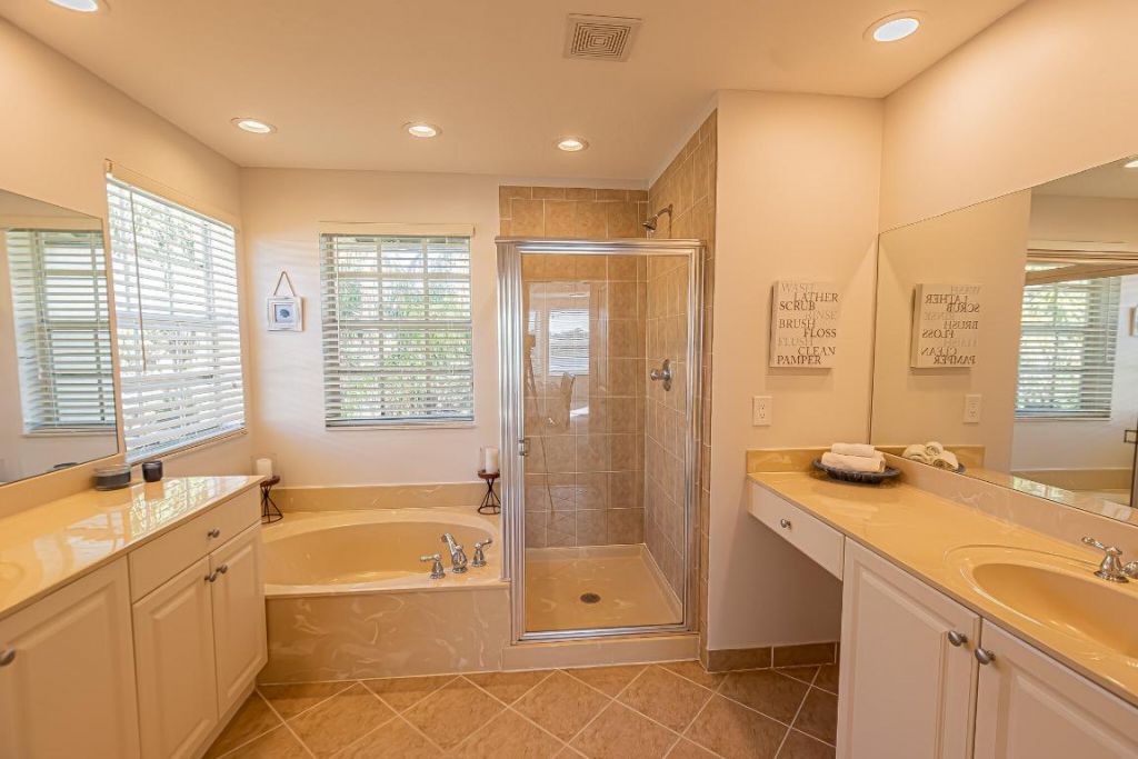 12017 SW Knightsbridge Lane, Port Saint Lucie, FL 34987 Photo