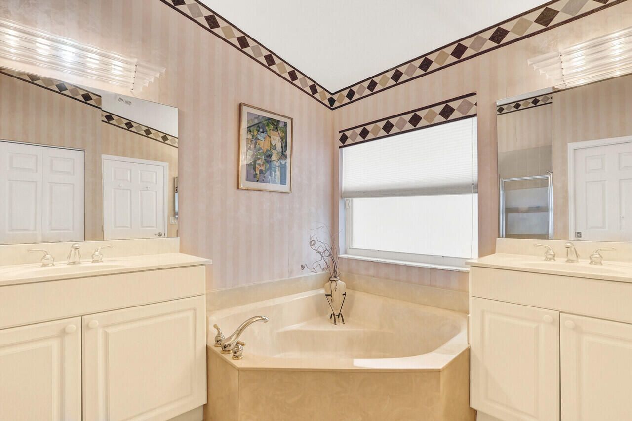 6414 Pebble Creek Way, Boynton Beach, FL 33437 Photo