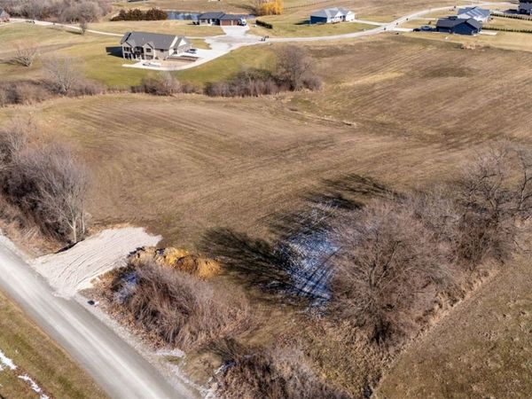 1455 Underwood Avenue , Riverside, IA 52327