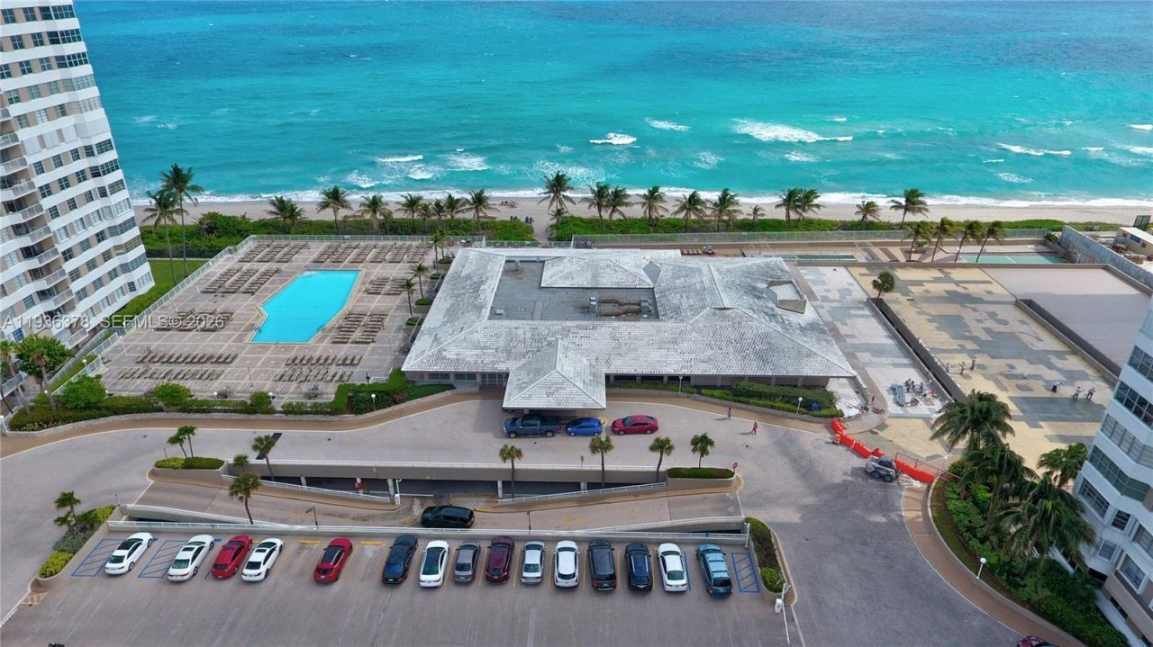 1985 S Ocean Dr, Unit 15H, Hallandale Beach, FL 33009 Photo