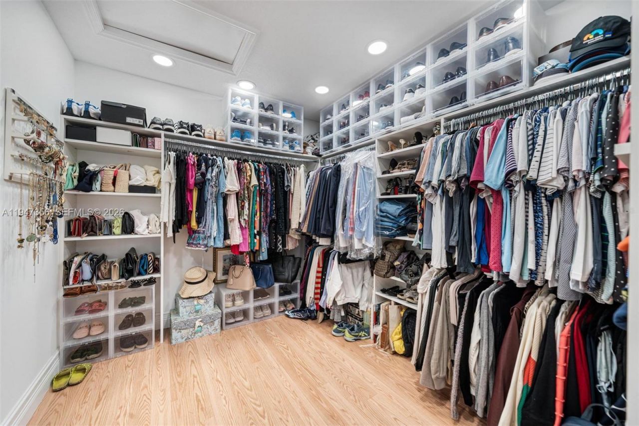 20920 NE 32nd Ave, Aventura, FL 33180 Photo