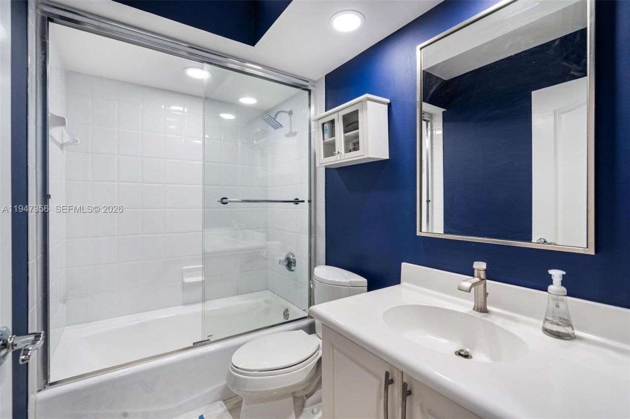 20920 NE 32nd Ave, Aventura, FL 33180 Photo