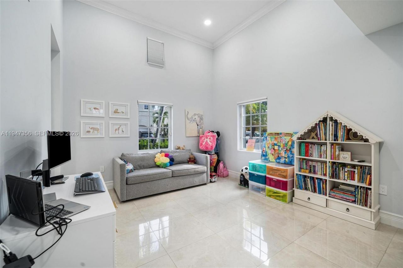 20920 NE 32nd Ave, Aventura, FL 33180 Photo