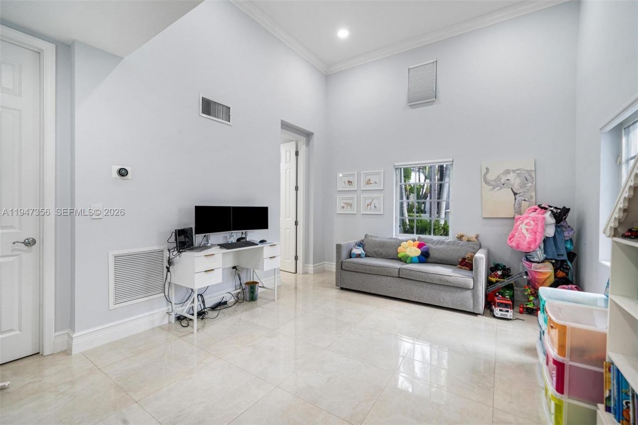 20920 NE 32nd Ave, Aventura, FL 33180 Photo