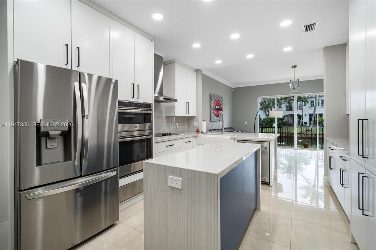 20920 NE 32nd Ave, Aventura, FL 33180 Photo