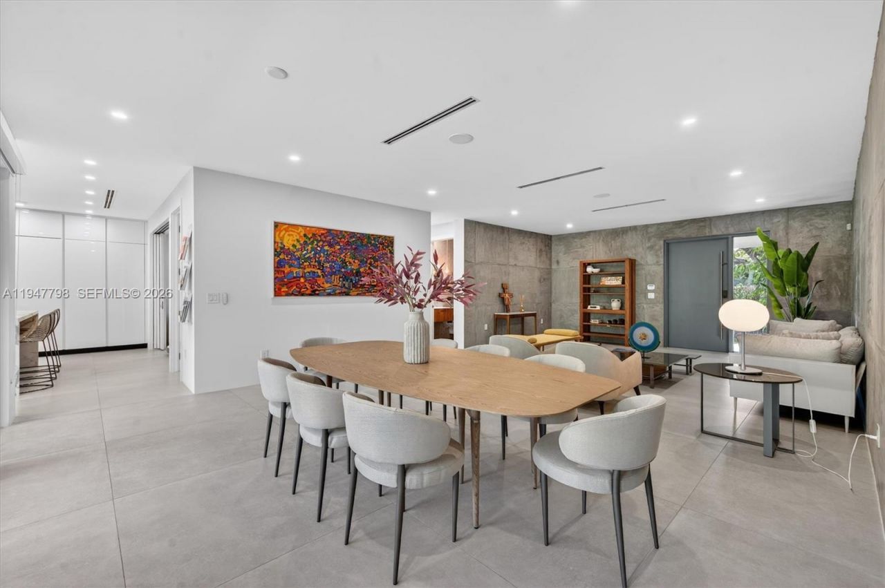 315 Palmwood Ln, Key Biscayne, FL 33149 Photo