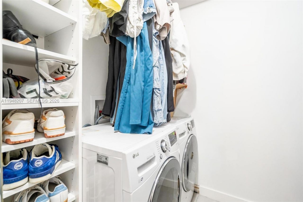 469 N Pine Island Rd, Unit B302, Plantation, FL 33324 Photo