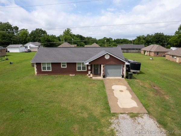 609 W Smiser Road , Calera, OK 74730