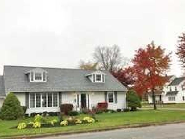 303 S Poplar Street, Leipsic, OH 45856