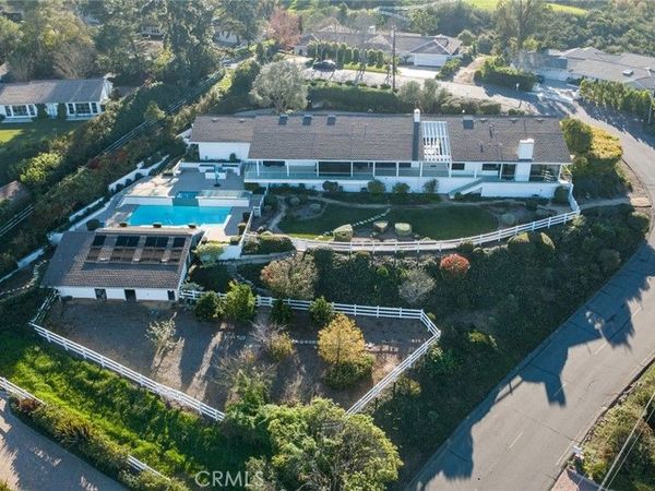 15 Caballeros, Rolling Hills, CA 90274