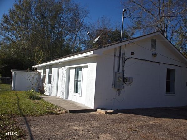 12011 Three Rivers Road, Gulfport, MS 39503