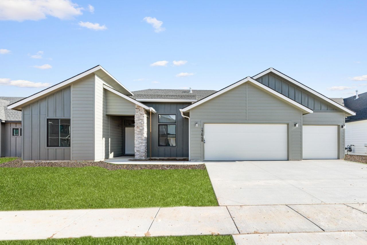 17648 N Boone Peak Ave, Nampa, ID 83687 Main Photo