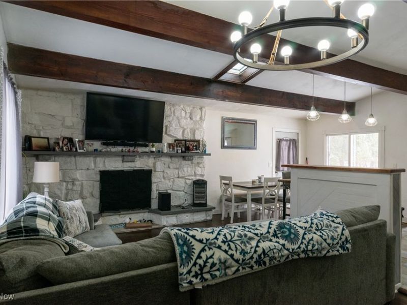 427 Catalina Drive, New Franklin, OH 44319 Photo 5