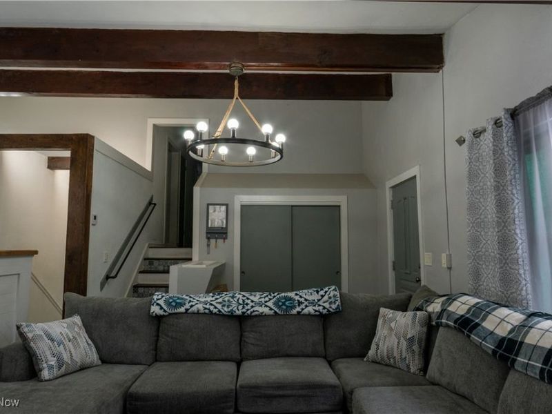 427 Catalina Drive, New Franklin, OH 44319 Photo 6