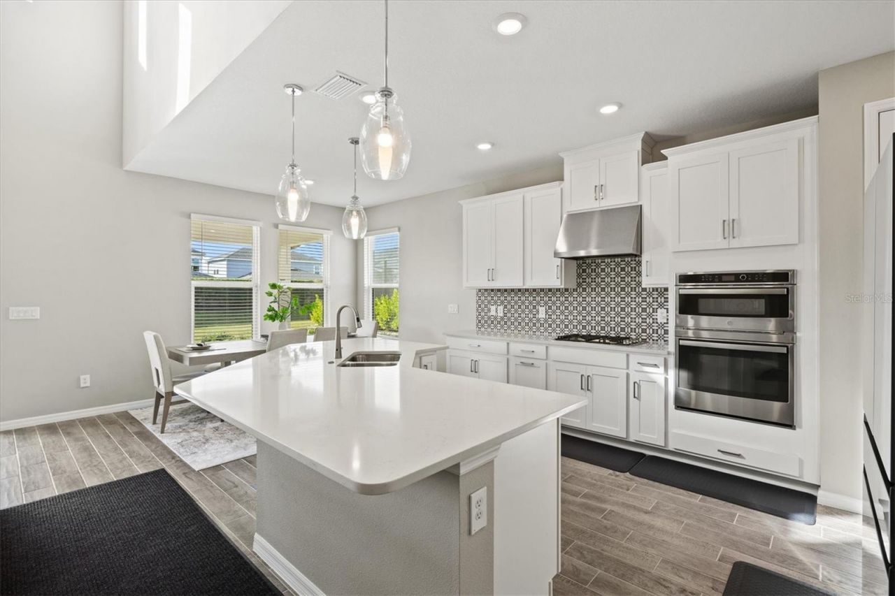 9312 Tequila Sunrise Drive, Sarasota, FL 34241 Photo