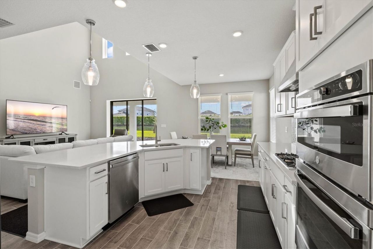 9312 Tequila Sunrise Drive, Sarasota, FL 34241 Photo